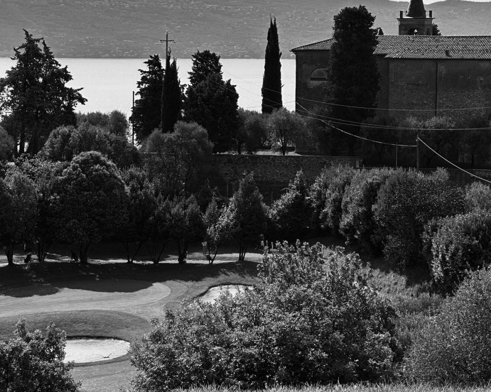 hero background italy